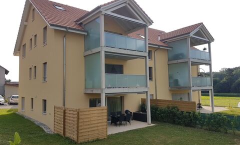 A louer à Granges-de-Vesin
Appartement 3,5 pces au rez