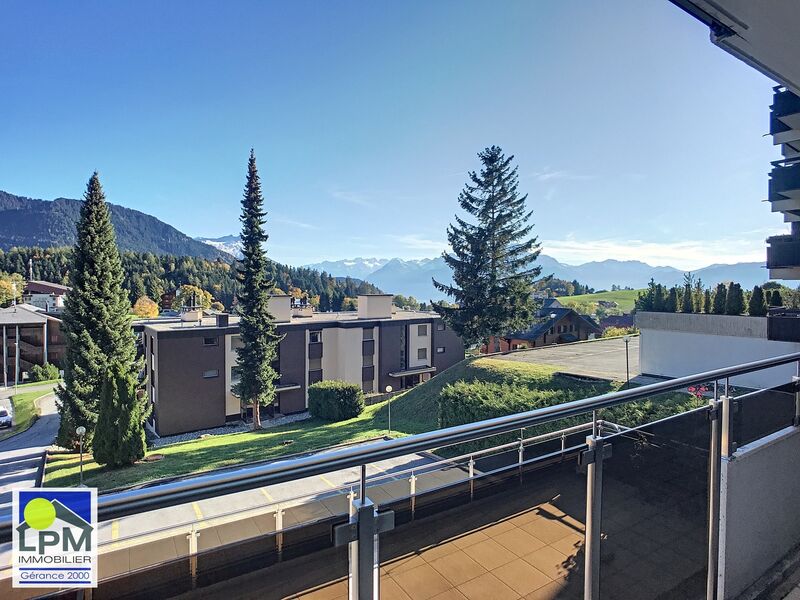 Nice apartment of 3 bedrooms with view on the mountains