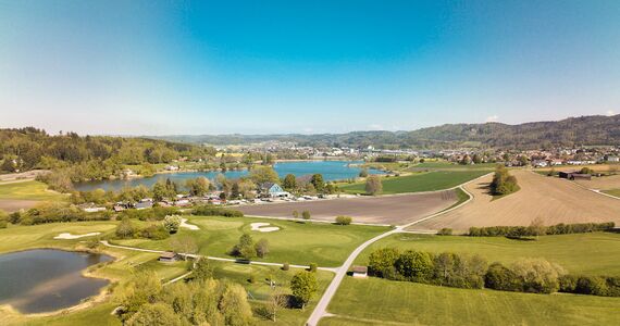 EINZIGARTIGES BAULAND AM SEE