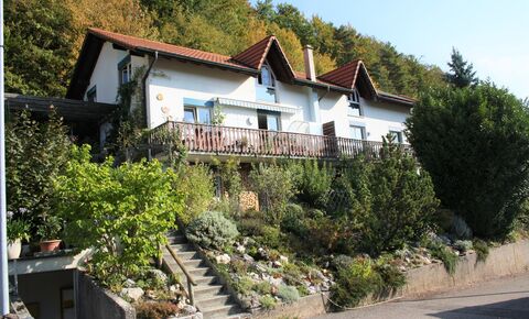 Semi-detached house of 160 m2 - 5.5 rooms - Stunning views