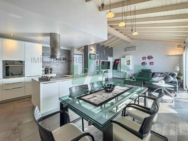 Modern and comfortable single/double family home with wonderful views