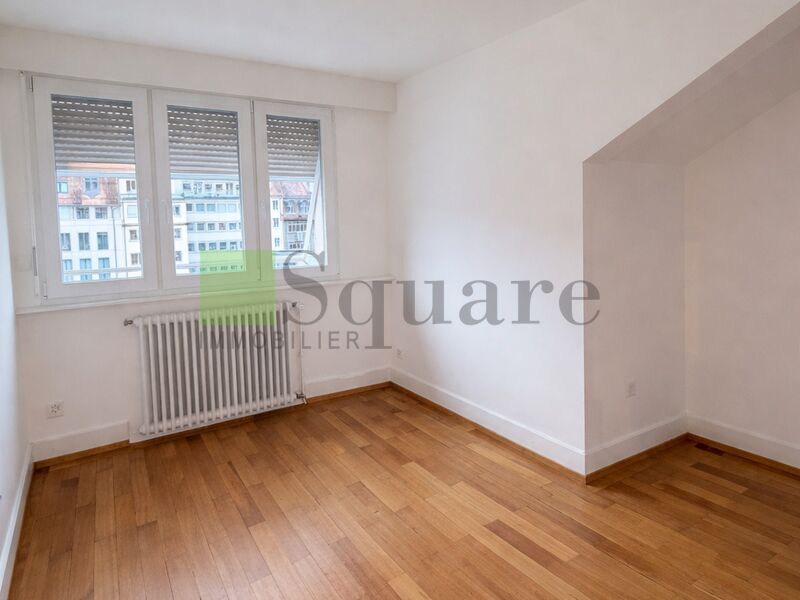 Zimmer CH-1003 Lausanne, Rue Centrale 21