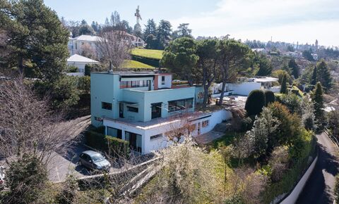 Exceptional historic property in Cologny