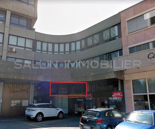 Surface commerciale d'env. 85 m² au centre ville de Fribourg