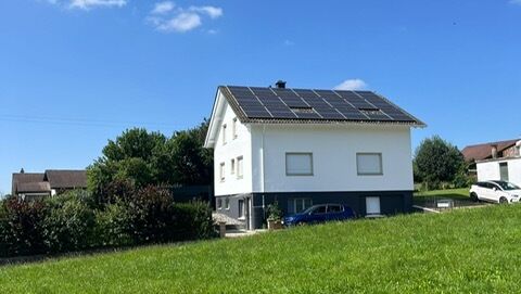 Appartement de 2,5 pièces rez-de-chaussée