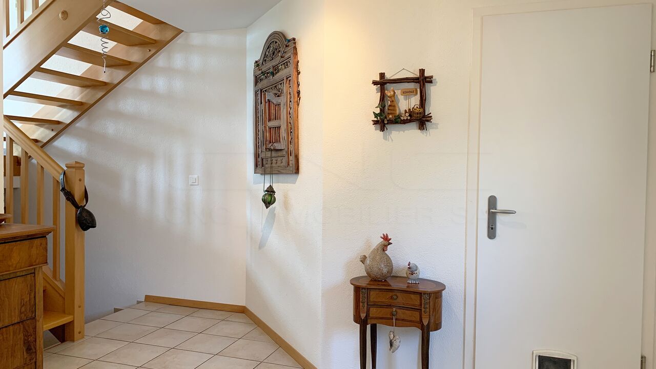 Cottens - Villa individuelle 5.5 pièces - Entrée