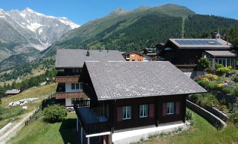 Chalet ‘Bellevue’ mit traumhafter Aussicht