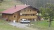 Magnifique chalet du début du 18ème siècle. Madriers sablés.