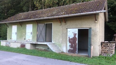 Locaux se stockage à louer à Donneloye dans ancien magasin de munition