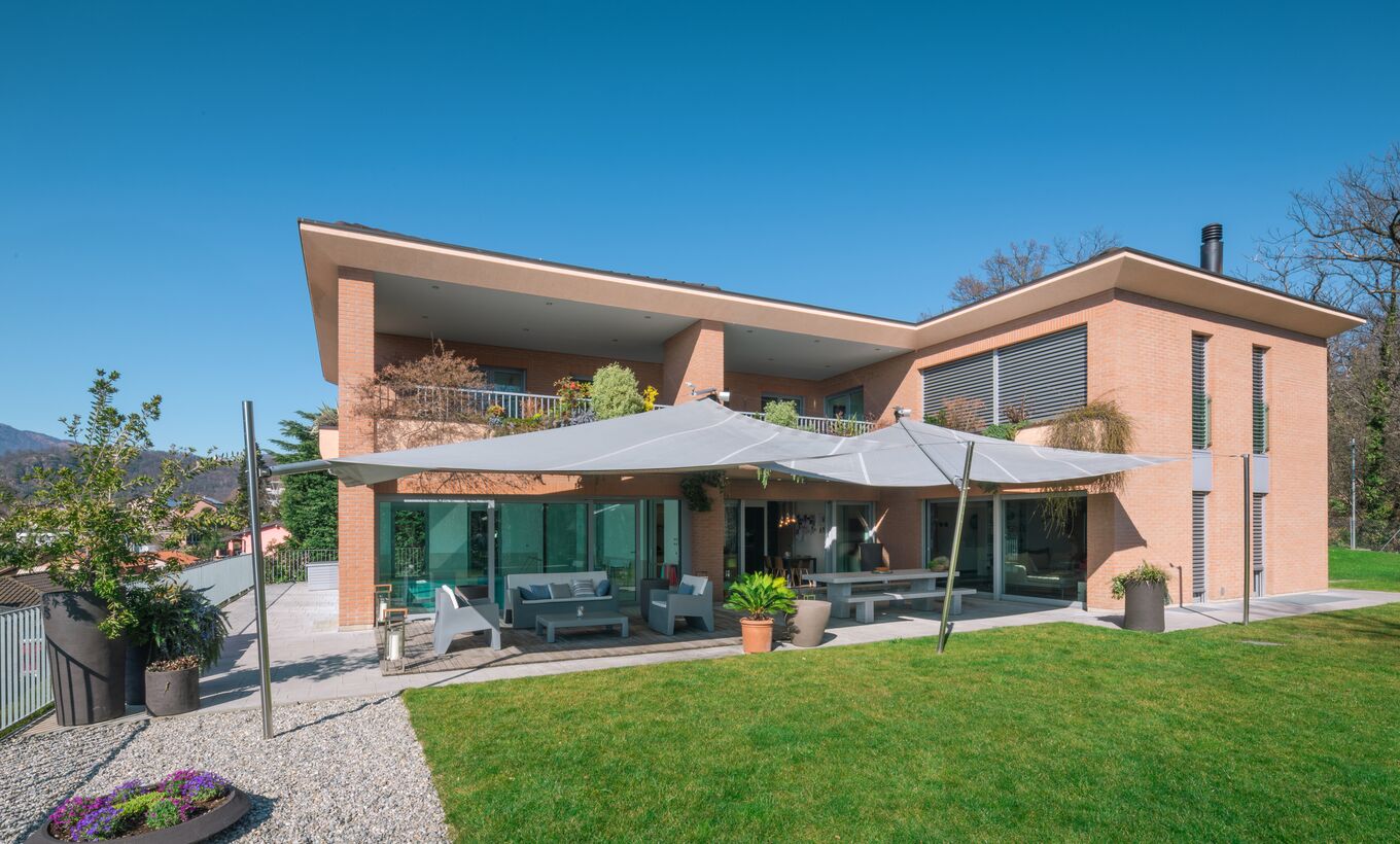 Generosa villa in zona residenziale tranquilla