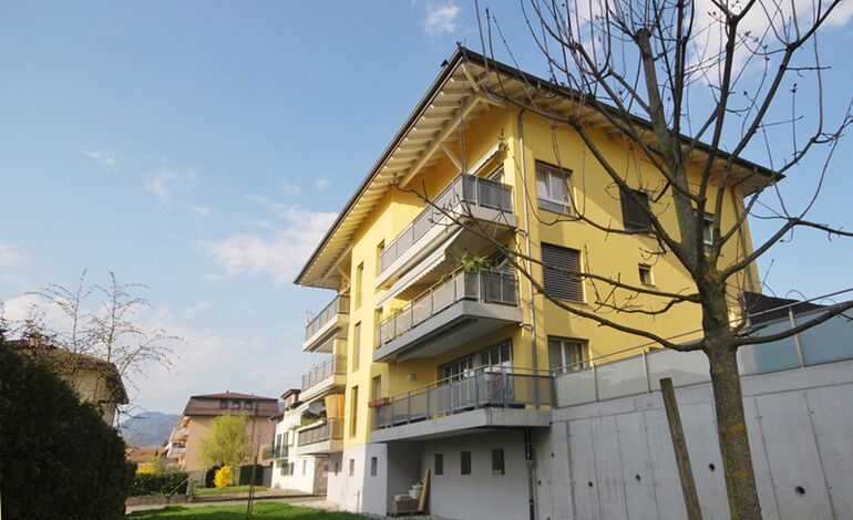 Joli appartement de 4.5 pièces avec jardin privatif
A deux pas du centre