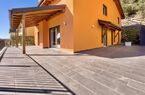 Elegantes, grosszügiges und sehr helles Haus in schöner Panoramalage