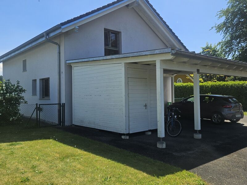 Faoug VD
à louer superbe villa de 5.5 pièces
avec grand jardin arboré