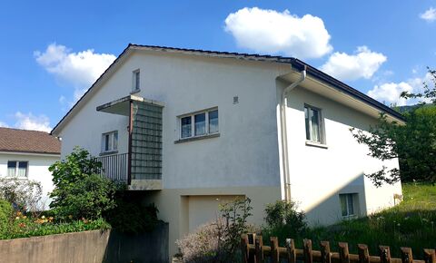 Family house composed of 5.5 rooms with plot of 865 m2