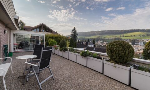 Tolles Terrassenhaus mit genialer Aussicht