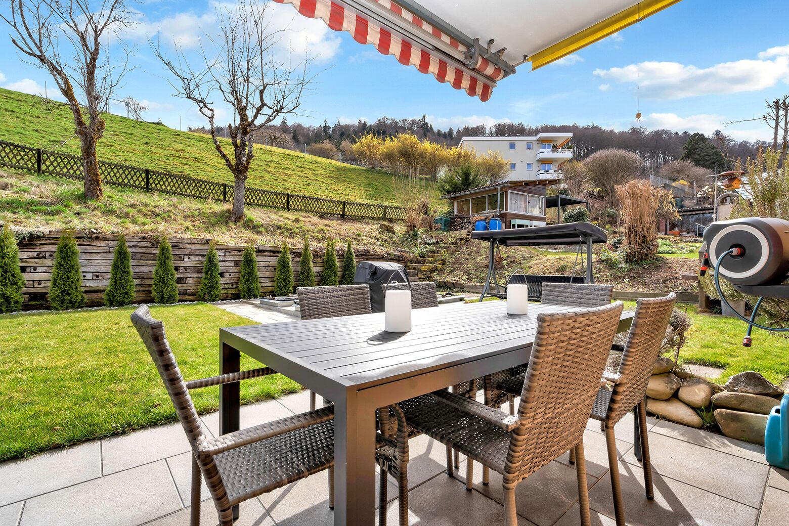 Gartensitzplatz (17 m2) mit Südausrichtung