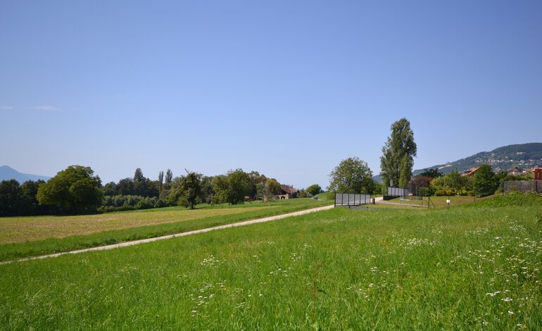 Parcelle constructible de 850 m² 
pour villa jumelle de 170 m²