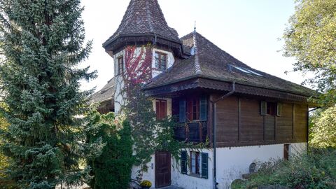 Storey apartment CH-3183 Albligen