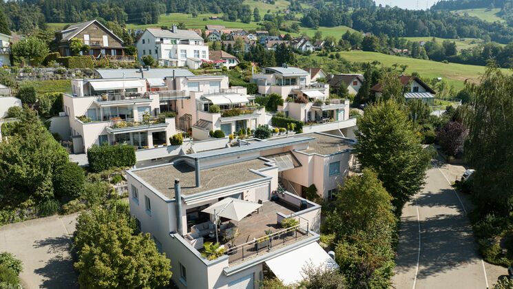Attika-Wohnung 'ein Bijou mit Traum-Terrasse'