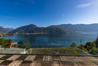 Penthouse-triplex with private pool and stunning views