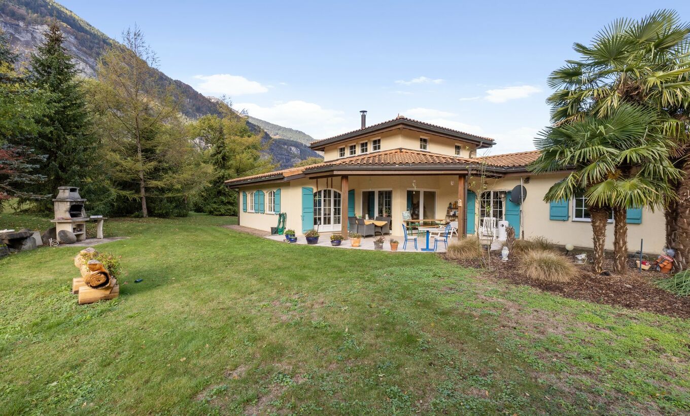 Provenzalisches Landgut auf einer Ebene
auf über 3650 m²