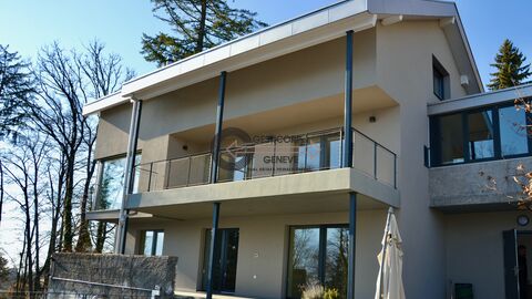 Superbe maison d’architecte au calme, proche de Vevey