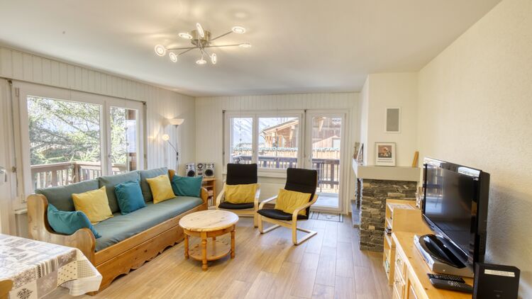 Appartement de 3,5p traversant à quelques mètres de la télécabine!