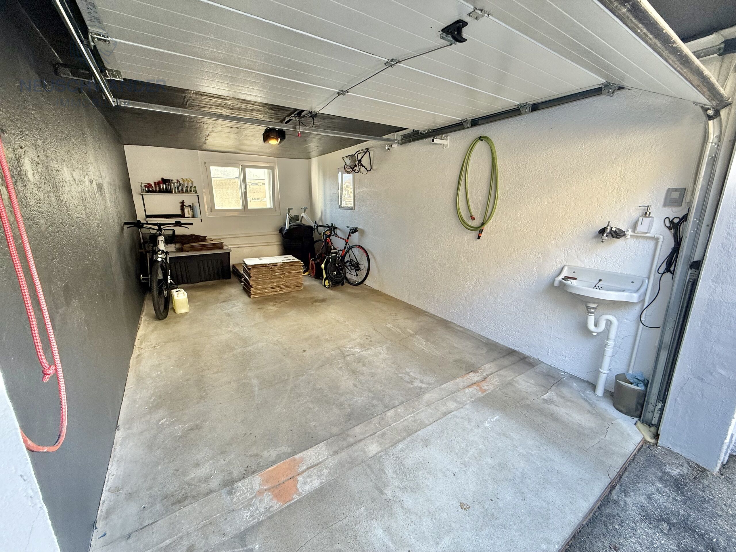 garage