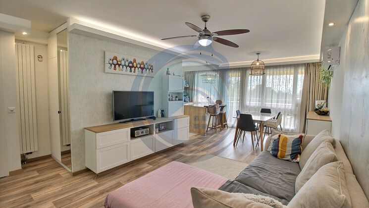 MAGNIFIQUE APPARTEMENT DE 4,5 PIÈCES AVEC BALCON