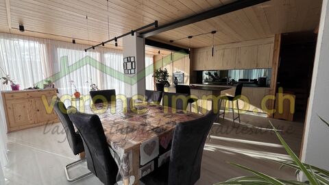 Spacieux chalet rénové et agrandi de 4.5 pièces