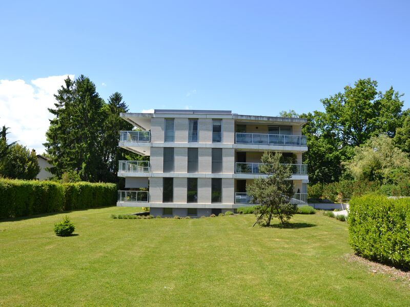 Condominium apartment CH-1218 Le Grand-Saconnex