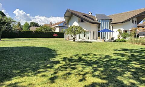 Exclusive listing : Sold by our agency in 2020