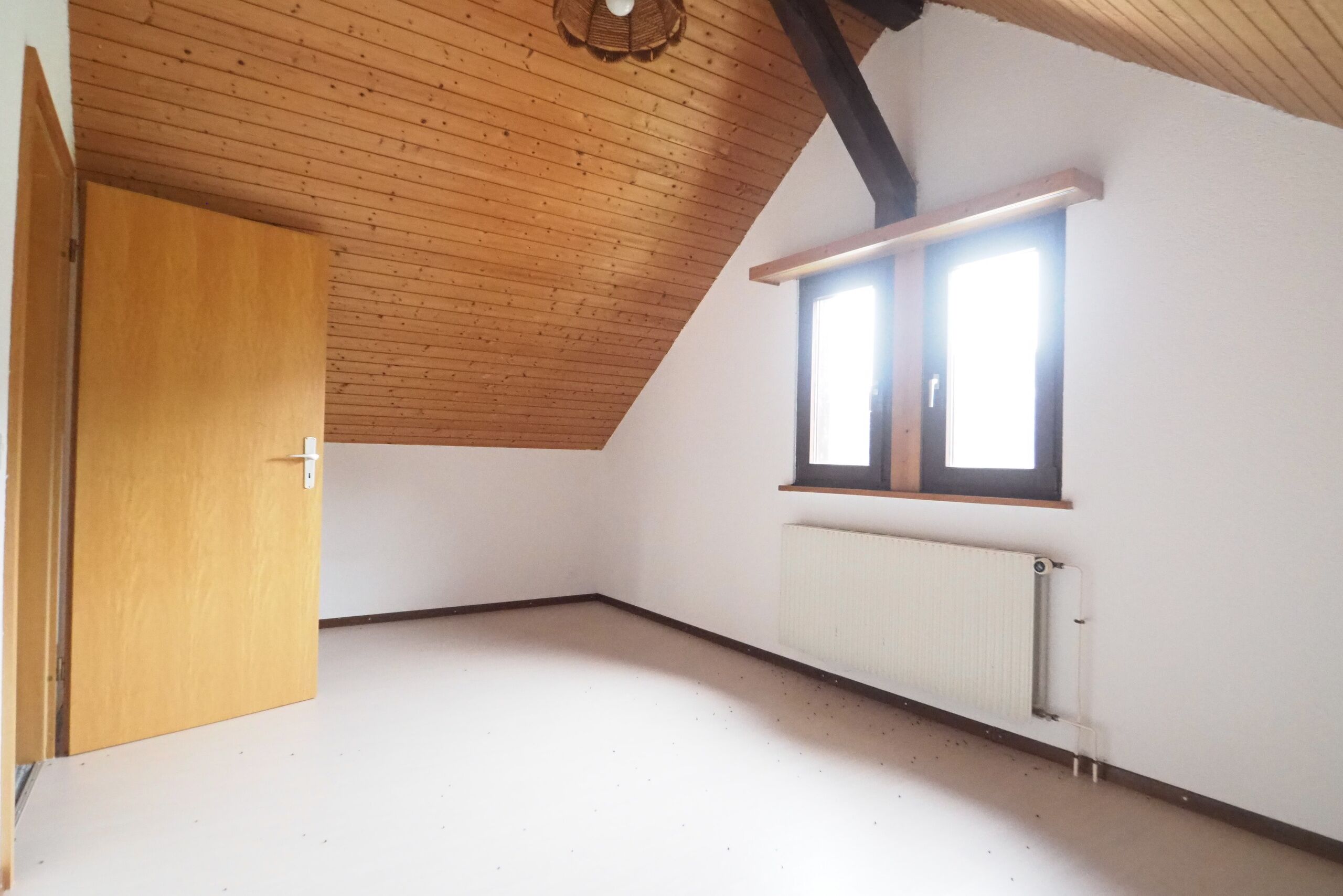  4253 Liesberg
