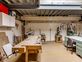 Espaces généreux pour passionnés de rénovation de véhicules
