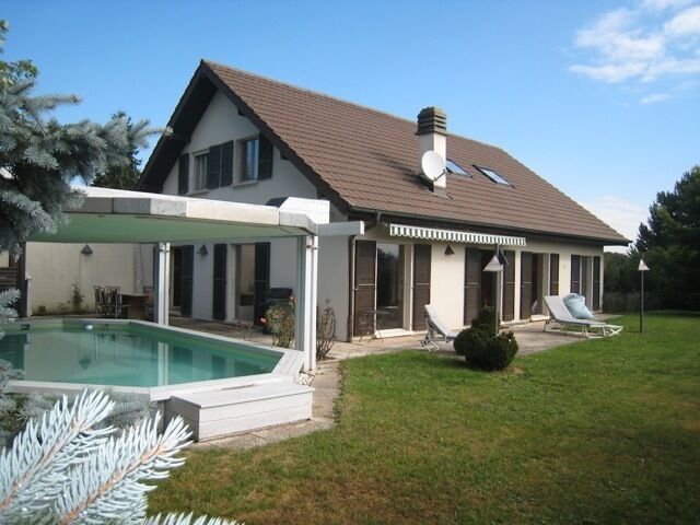 Detached villa of 7p. and large lot, magnificent view!