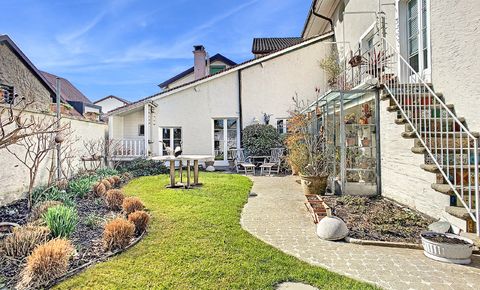 Founex, Exclusive listing:  Unique Converted Barn with magical garden