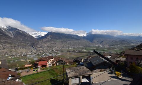 Appartement de 4 pièces dans maison villageoise