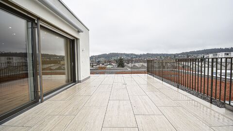 Modern & energieeffizient – 4.5-Zimmer-Attikawohnung mit Panoramablick