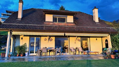 MAGNIFIQUE VILLA INDIVIDUELLE DE 6,5 PIÈCES AVEC VUE SUR LE LAC