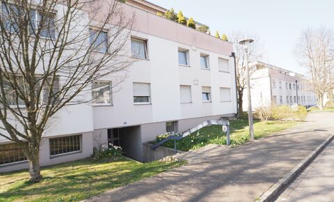 Ruhig gelegene 2.5-Zi. Wohnung im beliebten Reinach