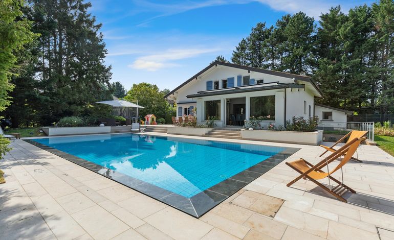 En exclusivité | Villa individuelle avec piscine et 2400 m² de terrain