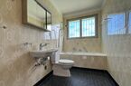 Spacieux appartement 4½ pièces au rez-sup.
dans une petite maison