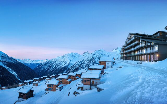 Living on the romantic Lauchernalp in the canton of Valais