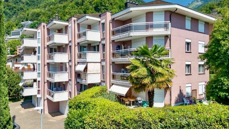 Joli appartement avec vue lac à Territet