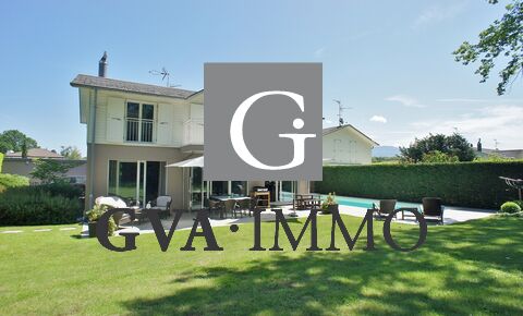 Charming villa with pool in a quiet and residential environment