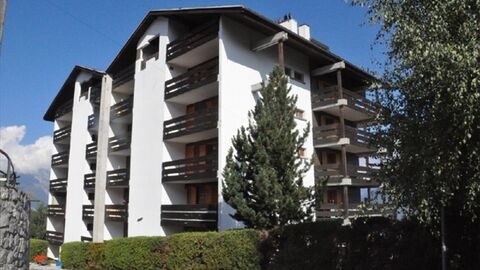 Studio for rent in Nendaz
with swimmingpool and sauna and garage