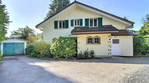 BELLE VILLA INDIVIDUELLE DE 6,5 PIÈCES AVEC GRAND JARDIN