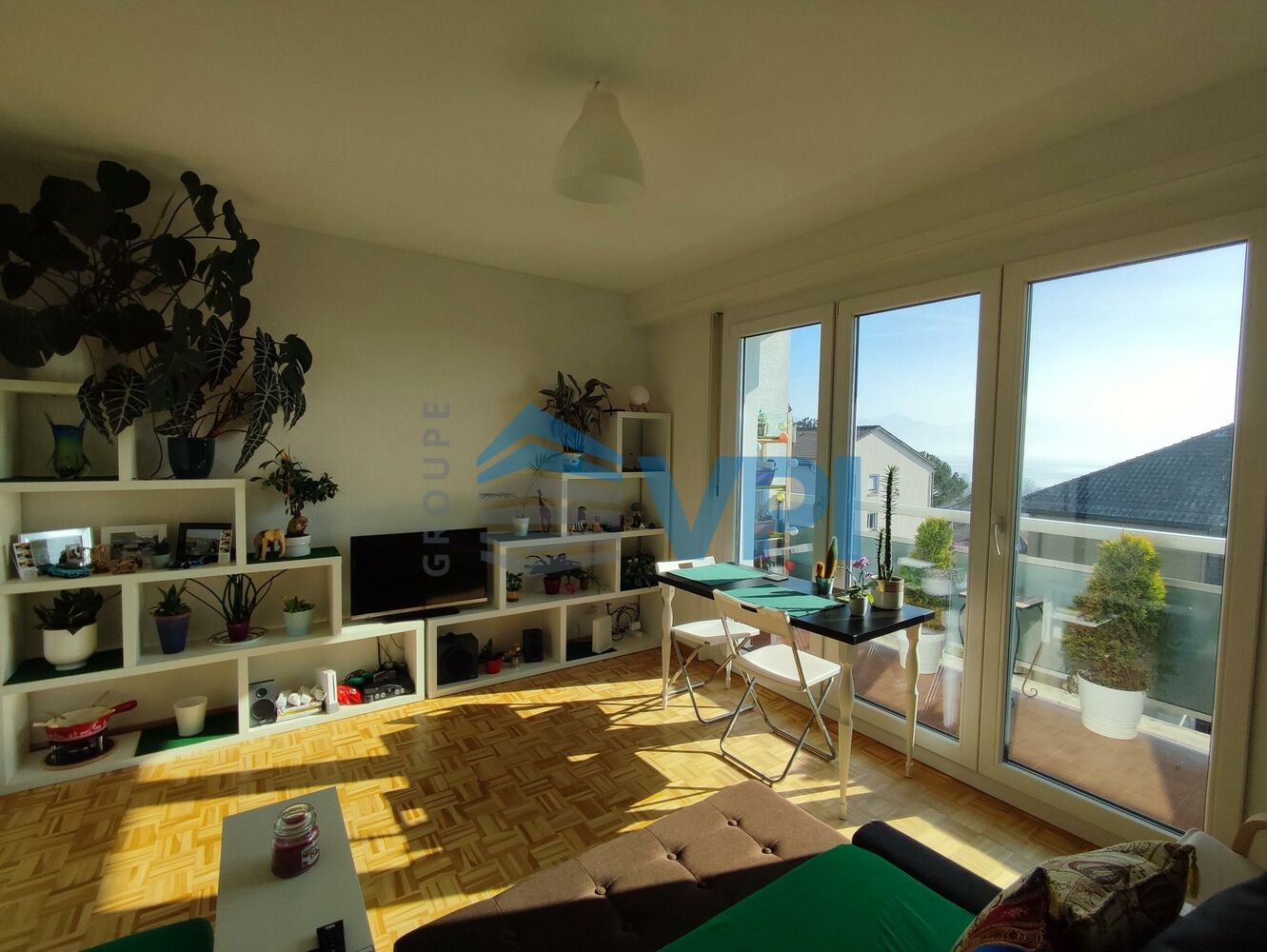 Bel appartement avec jolie vue Lac