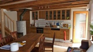 Vendue : Maison villageoise au coeur du village de Yvorne : proche de tout