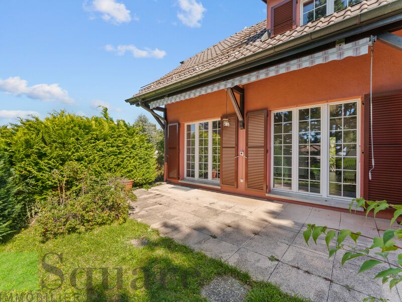 Jolie villa jumelle avec jardin